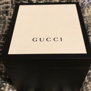 Gucci Watch: Double G’s